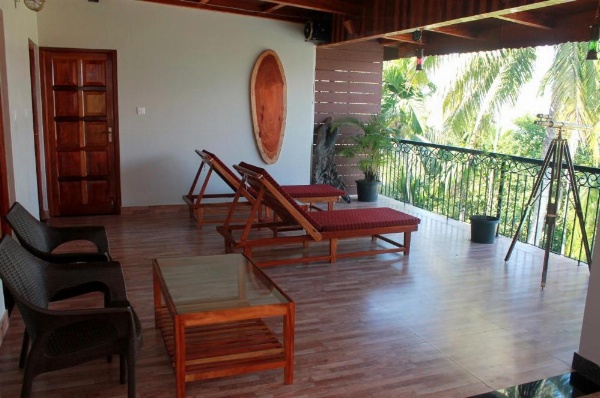 Ocean Terrace image 8